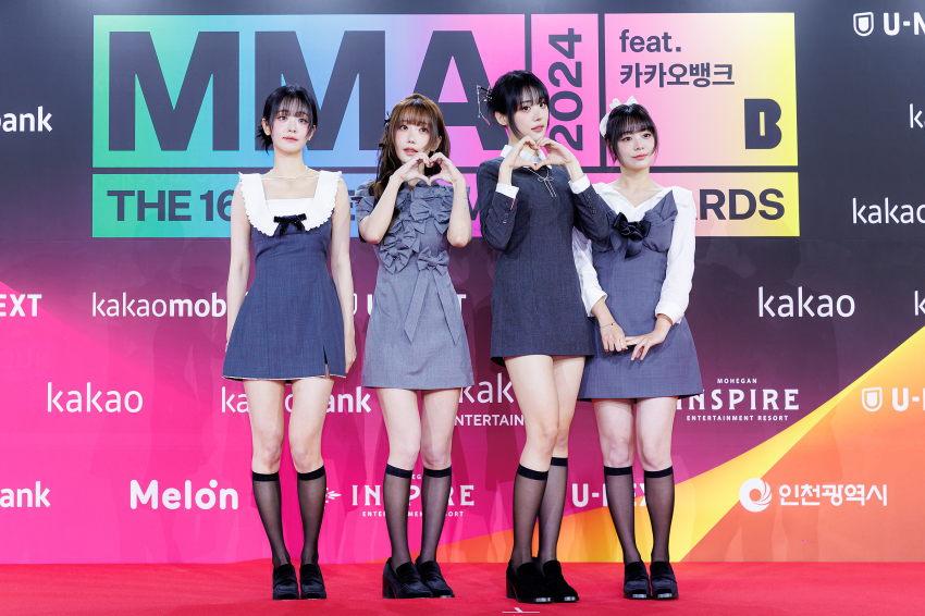이젠 사실상 여캠이 아니라 연예인