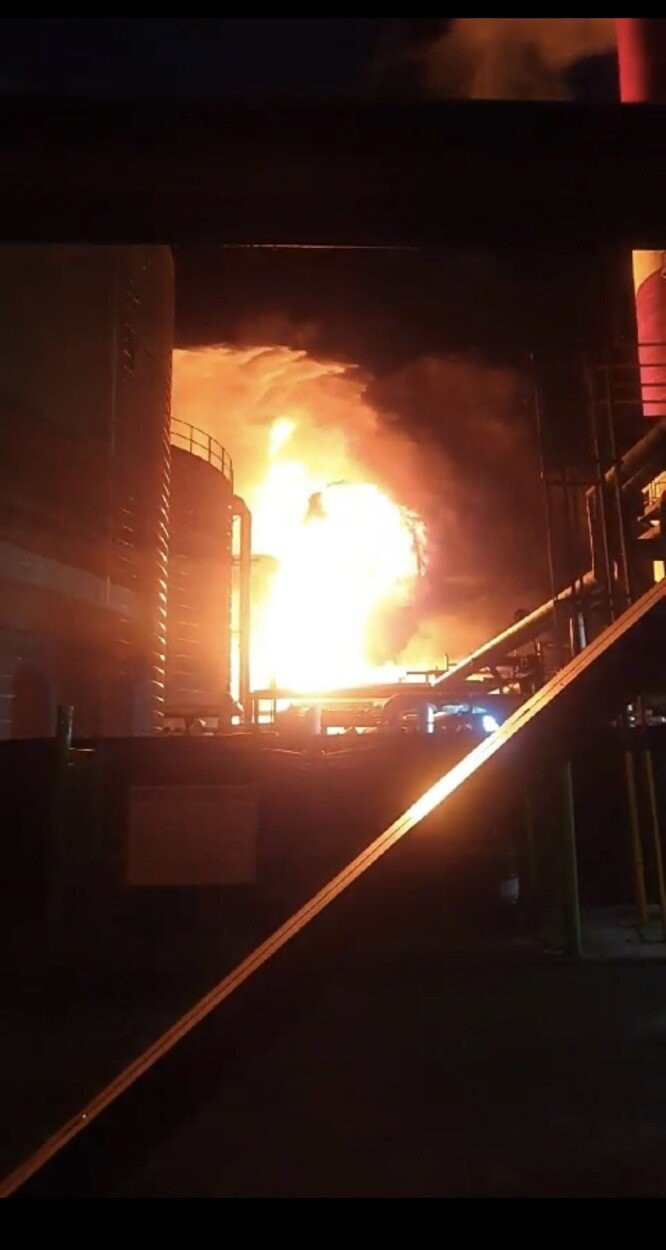 속보) 울산 화학공단 폭발사고난듯